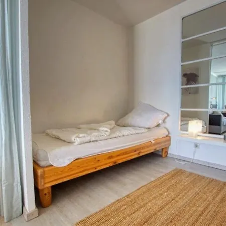 - Haus H, App 0h0606