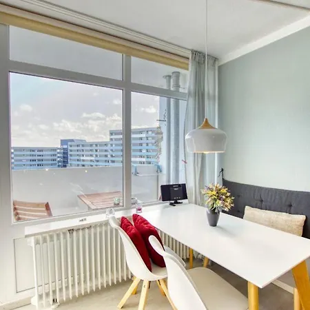 - Haus H, App 0h0606 Appartement *